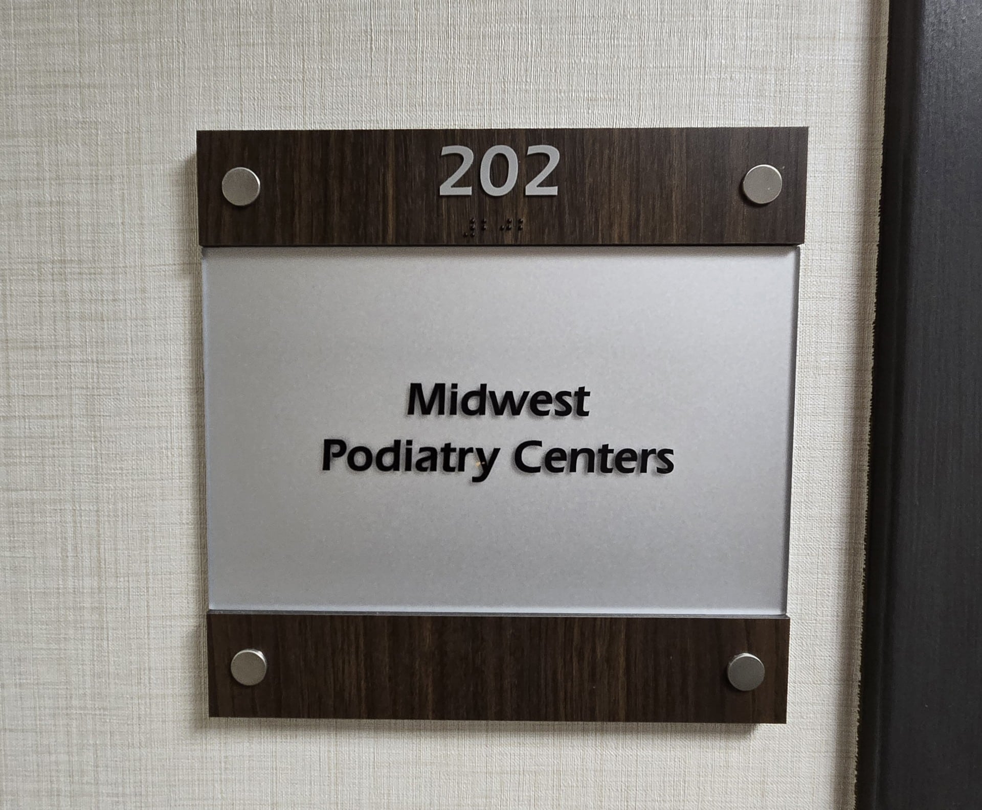 door sign midwest podiatry centers door sign